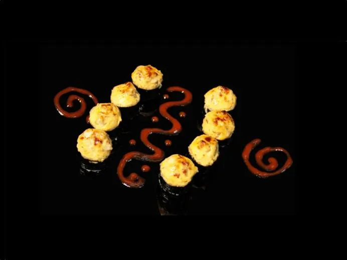 Запеченный ролл с угрем (шапка "угорь")